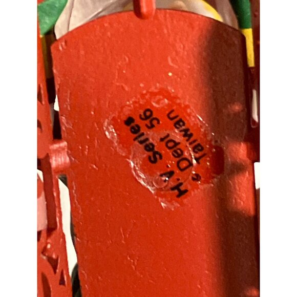 The Heritage Village Accessories Collection  Testing The Toys Figurines - Picture 10 of 11